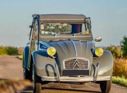 Citroen 2 CV AZAM 35000km d'origine. Jamais restaur&eacute;e