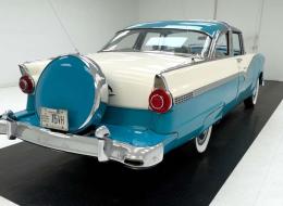 Ford Fairlane Crown Victoria 2 Door Hardtop