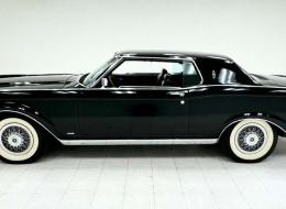 Lincoln Continental Mark III 2 Door Hardtop