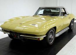 Chevrolet Corvette C2 Convertible