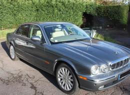 Jaguar Série - XJ 8 4.2 L X350 