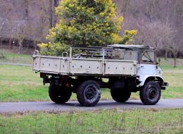 Mercedes-Benz Unimog 404
