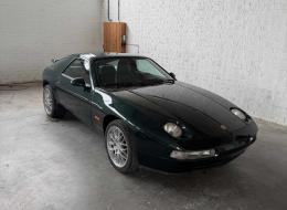 Porsche 928