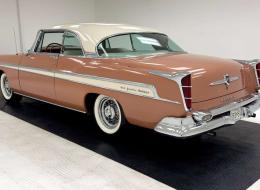 Chrysler New Yorker Deluxe Coupé Hardtop