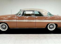 Chrysler New Yorker Deluxe Coupé Hardtop