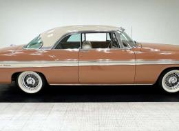 Chrysler New Yorker Deluxe Coupé Hardtop