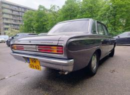 Toyota Crown Sedan