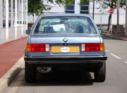 BMW Série 3 325ia