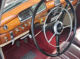 Mercedes-Benz 220 S