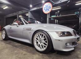 BMW Z3 2.8 relookée M