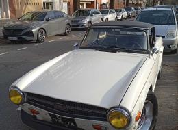 Triumph TR6