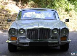 Daimler Sovereign XJ