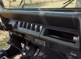 Jeep Wrangler YJ 