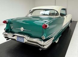 Oldsmobile 88 Holiday 4 Door Hardtop