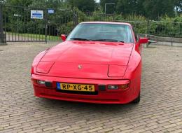 Porsche 944 2.7