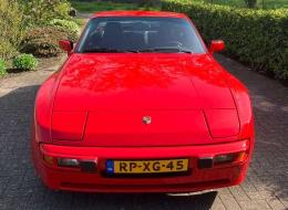 Porsche 944 2.7