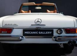 Mercedes-Benz SL 280 Pagode