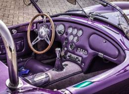 AC Cobra 427 Replica