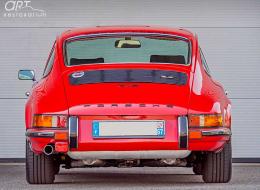 Porsche 911 2.4 S Coup&eacute;