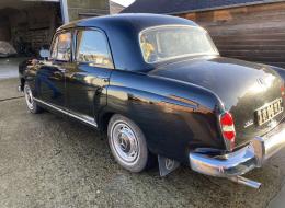 Mercedes-Benz Ponton 180