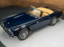 Triumph TR4