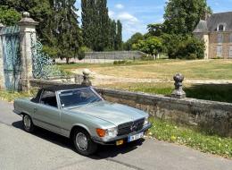 Mercedes-Benz SL 350SL R107