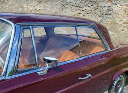 Mercedes-Benz SE 220SE W111 Coup&eacute;