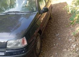Renault Clio Baccara 
