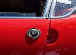 De Tomaso Pantera Push Buttom