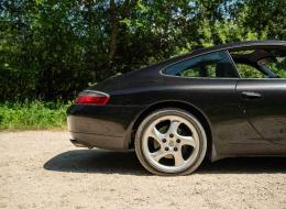 Porsche 996 .1 Carrera 4
