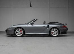 Porsche 996 Turbo cabriolet *Manuelle / Options Exclusive*