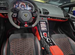 Lamborghini Huracan evo spyder v10 640