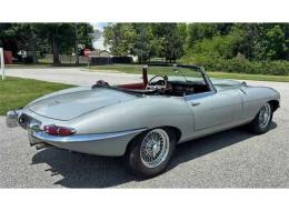 Jaguar Type E 4.2 Roadster