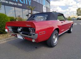 Ford Mustang V8 Cabriolet 302 code J