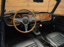 Triumph TR6