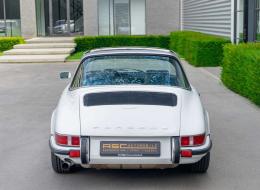 Porsche 911 2.4 T/E Targa