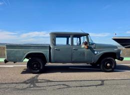 International Harvester 1200C Travelette 4x4
