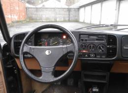 Saab 900