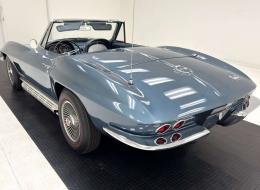 Chevrolet Corvette C2 Convertible