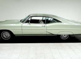 Pontiac Executive Coupé Hardtop