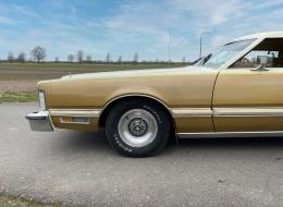 Ford Thunderbird