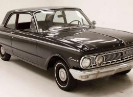 Mercury Comet Coupé 2 Door Sedan