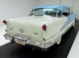 Oldsmobile 88 Super Holiday 2 Door Coupé Hardtop