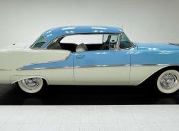 Oldsmobile 88 Super Holiday 2 Door Coupé Hardtop