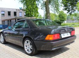 Mercedes-Benz SL 300
