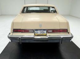 Oldsmobile Toronado Brougham Coupé 2 Door Hardtop