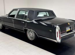Cadillac Fleetwood Brougham4 Door Sedan