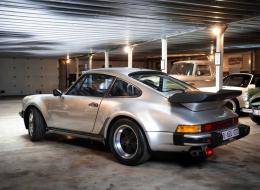 Porsche 911 Turbo 3.3L