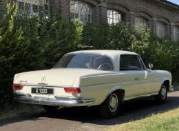 Mercedes-Benz SE 220 - W111 Coupé