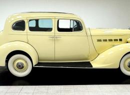 Packard 120 Series Sedan
